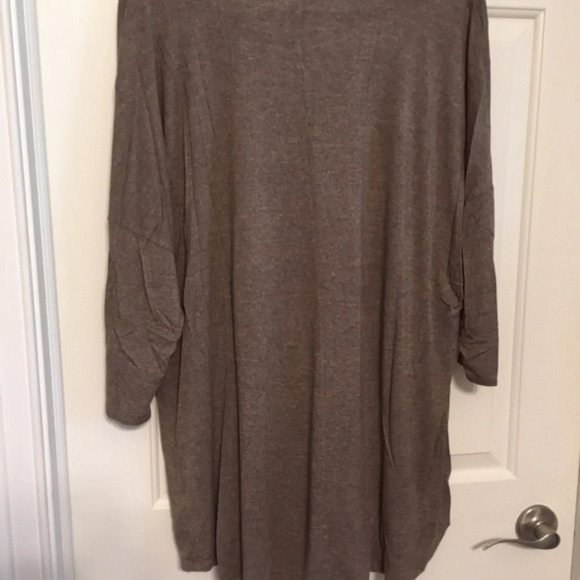 2pk WNS Apt. 9 Grey Top Sz 1x, Flower Sz XXL - Picture 7 of 10